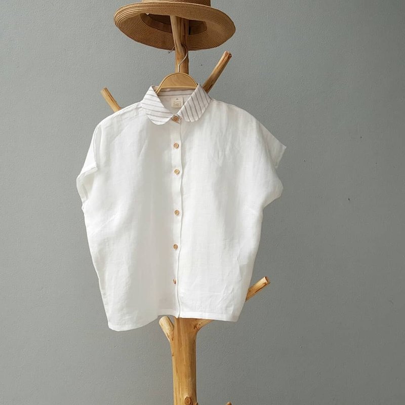 Linen Shirt with Wooden buttons (Short-sleeved)- Milk Tea - 女装上衣 - 棉．麻 白色