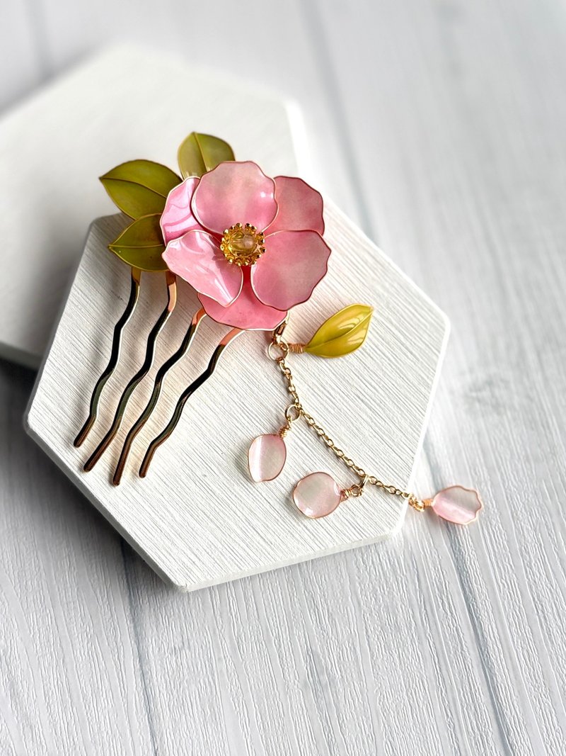 粉茶花四齿发梳-花瓣垂坠摇摆 可改鸭嘴夹 - 发饰 - 树脂 粉红色