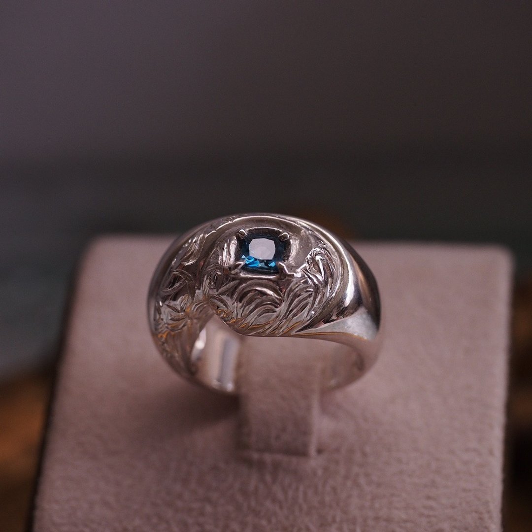 伦敦蓝 拓帕石 手工雕金 纯银 胖胖戒 London Blue topaz - 戒指 - 宝石 蓝色