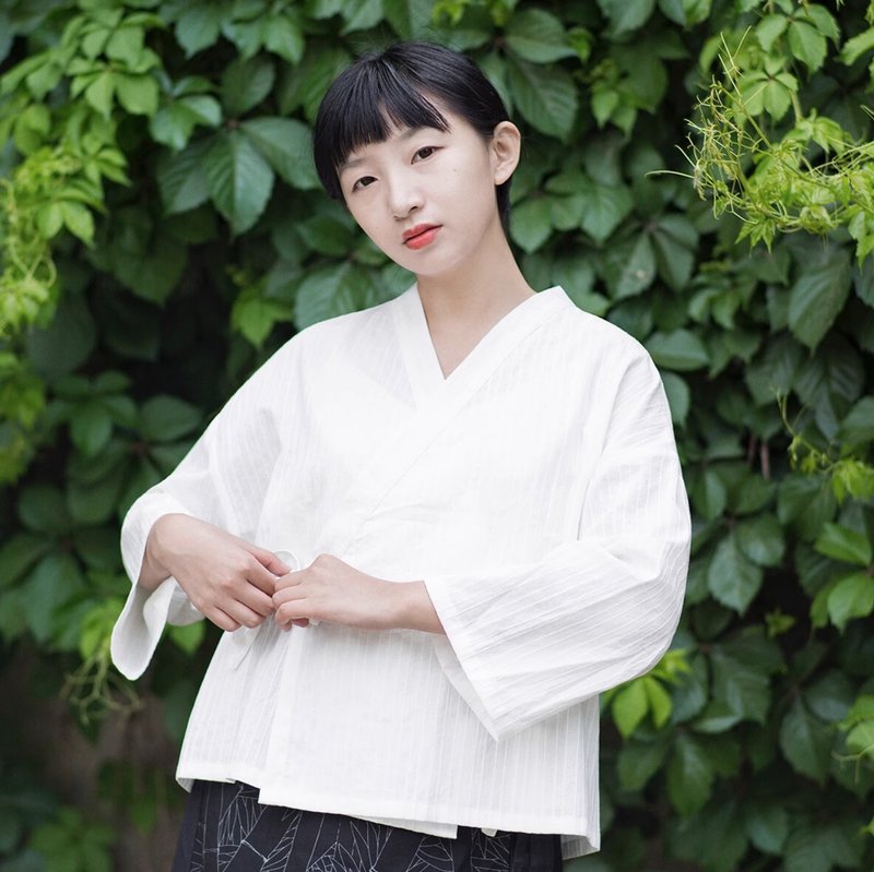 复古文艺 改良和风衬衫 和服儒袢交领甚平 无性别穿搭 - 女装上衣 - 棉．麻 白色