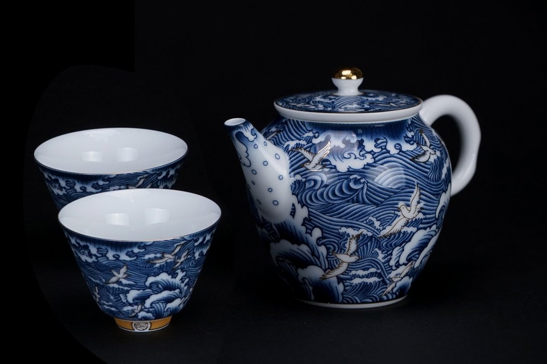 海浪奔翔青花瓷茶壶茶杯组 艺术品茗一壶二杯礼盒 - 茶具/茶杯 - 瓷 蓝色