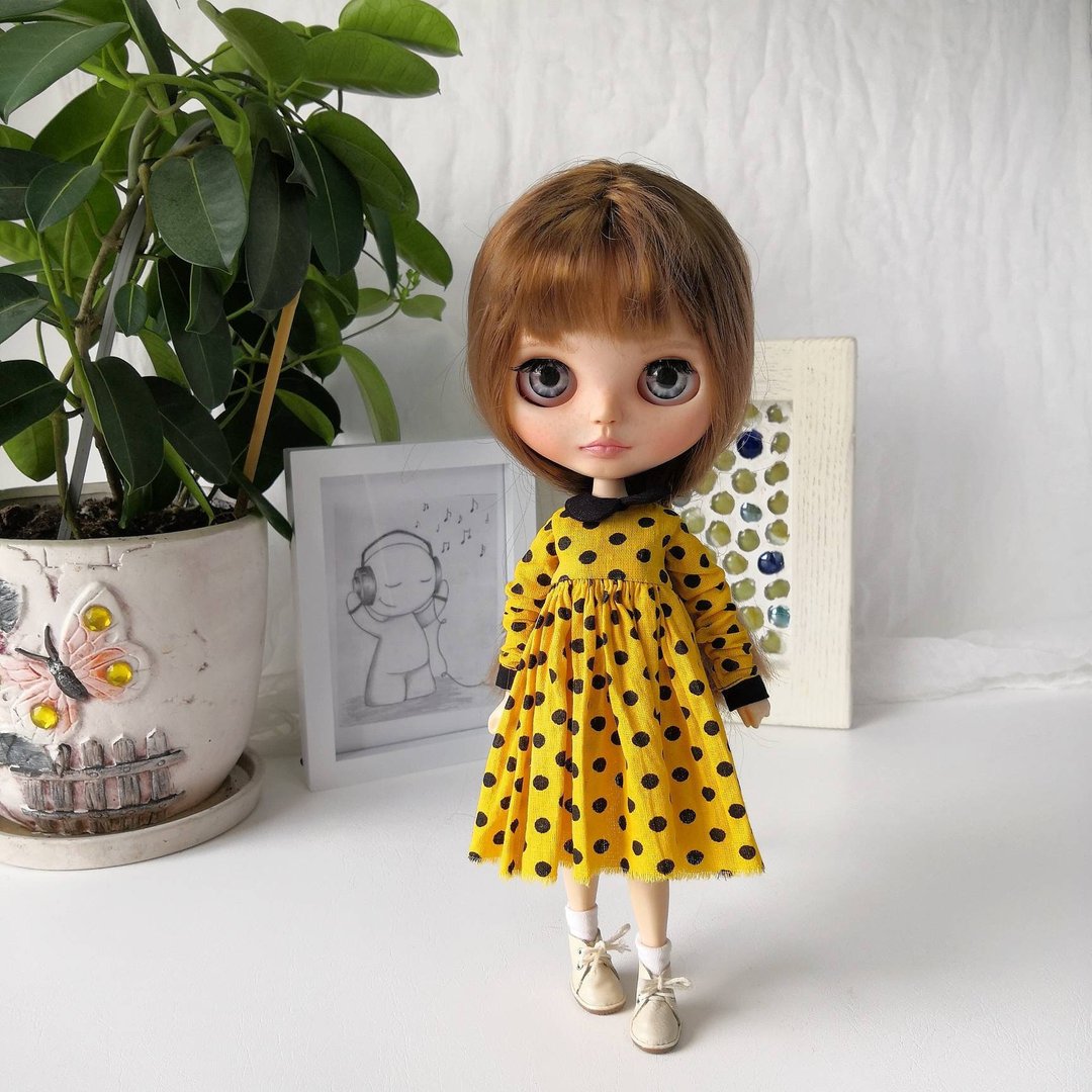 Blythe doll yellow dress with black polka dots, Blythe outfit - 玩偶/公仔 - 棉 