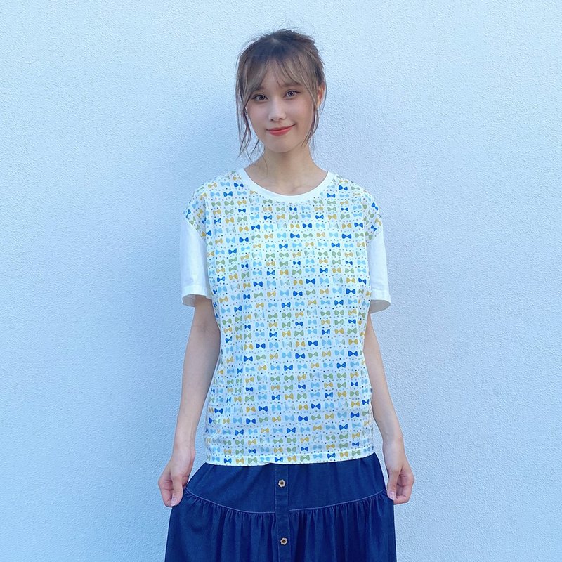 Hana Mokuba 满版蝴蝶结印花圆领上衣 - 女装上衣 - 其他材质 