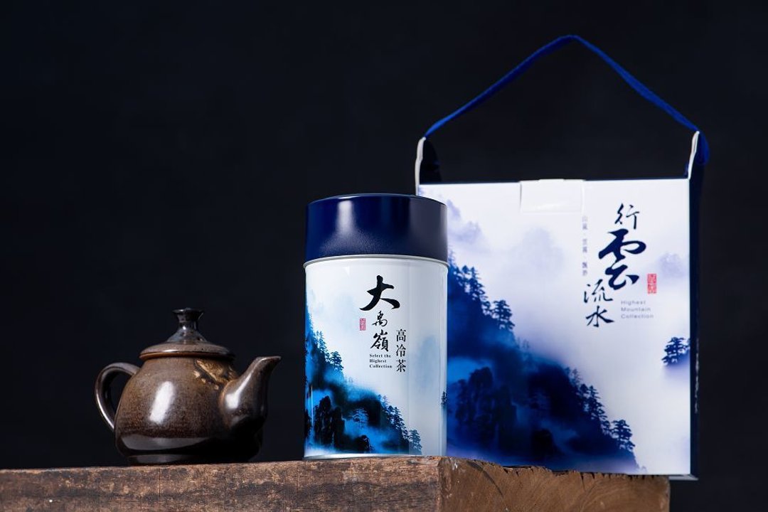 【2021 独家礼盒】霜雪级-大禹岭茶叶礼盒(一盒150gX2罐) - 茶 - 其他材质 绿色