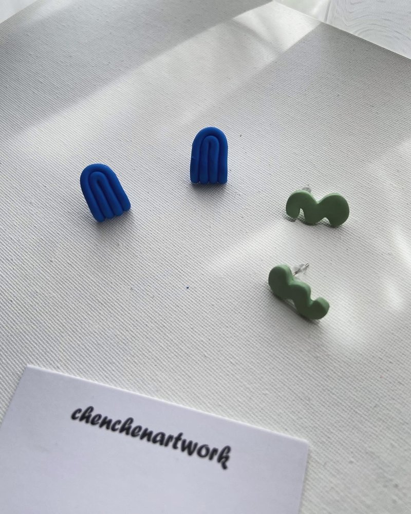 波浪耳环 软陶耳环 海外独家设计 手作耳环 - 耳环/耳夹 - 其他材质 蓝色