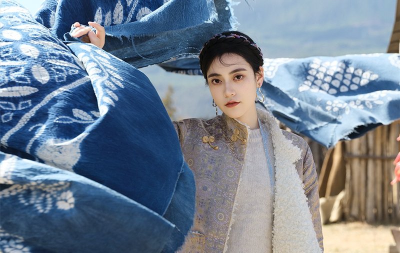 【锦绣繁华】 新中式復古藏装 羊羔毛立领棉衣外套 - 女装上衣 - 其他材质 白色