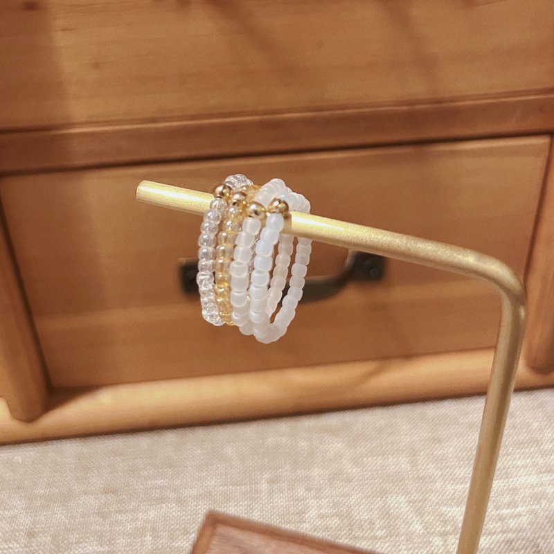 简约串珠戒指 | 订制款 - 戒指 - 塑料 金色