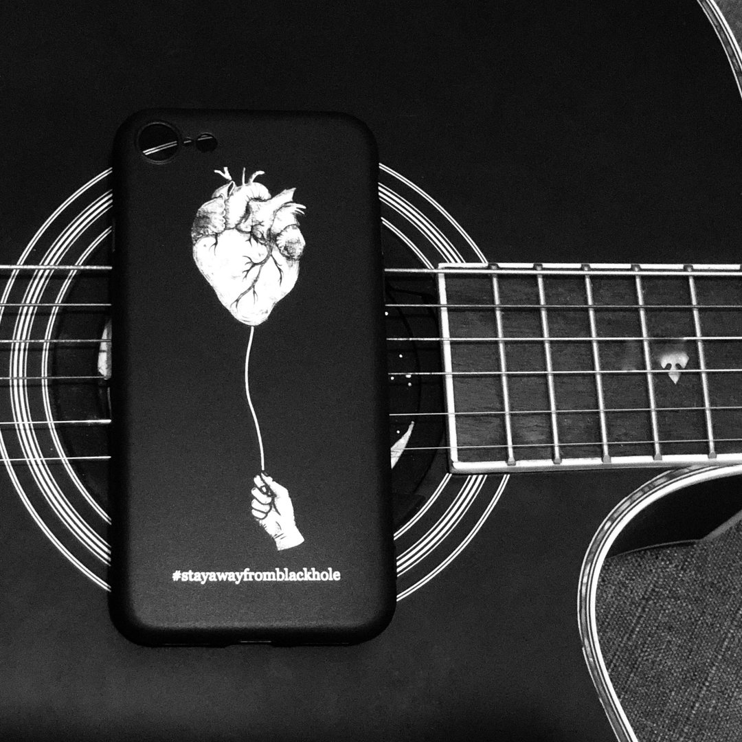 iPhone case (Sensibility) - 其他 - 塑料 黑色
