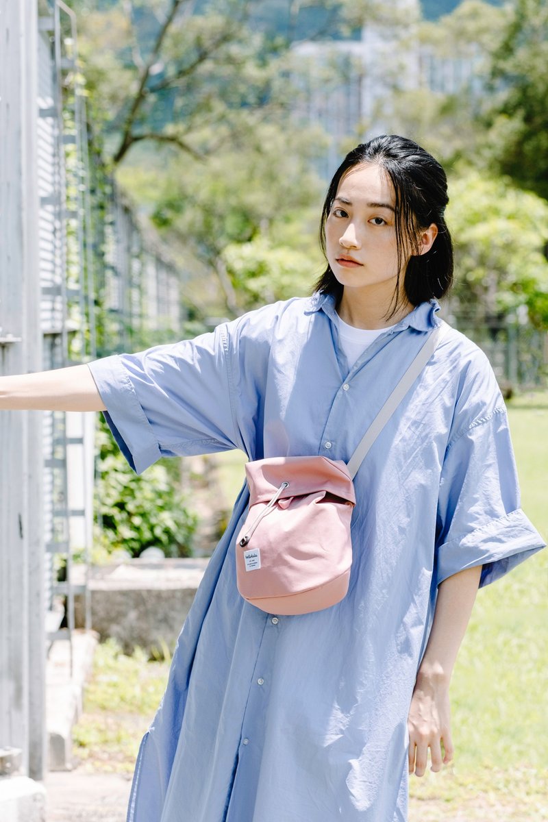 Flow系列 | 索绳休闲旅行迷你斜背侧背包S号 ARMIE (淡粉红) - 侧背包/斜挎包 - 聚酯纤维 粉红色