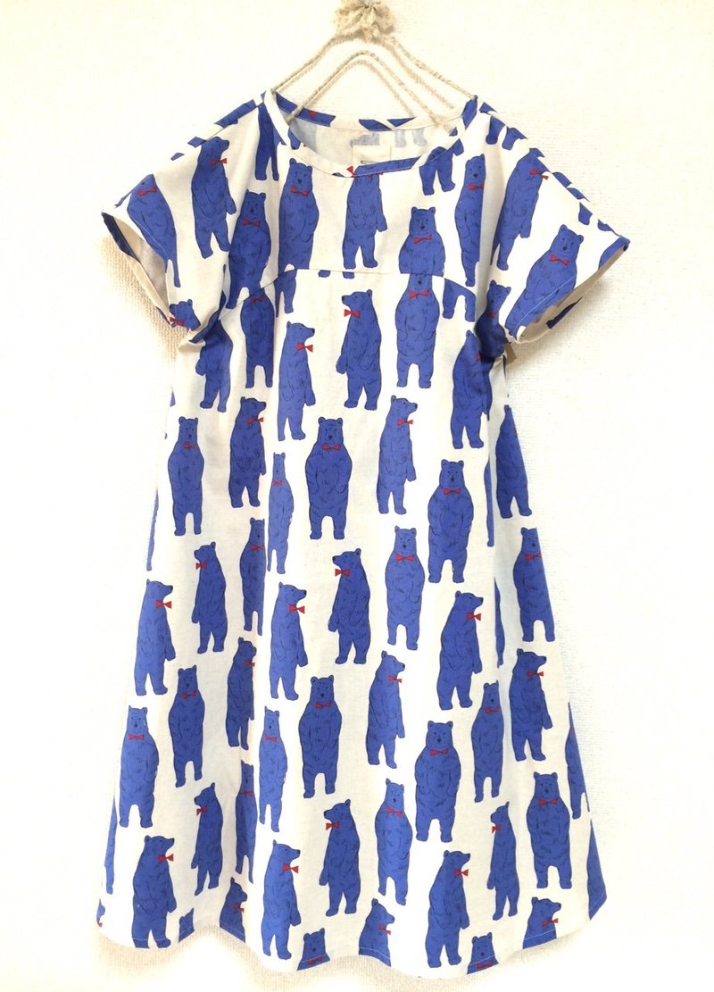 Nordic Animal: Bear flare dress: short-sleeved / unbleached - 洋装/连衣裙 - 其他材质 白色