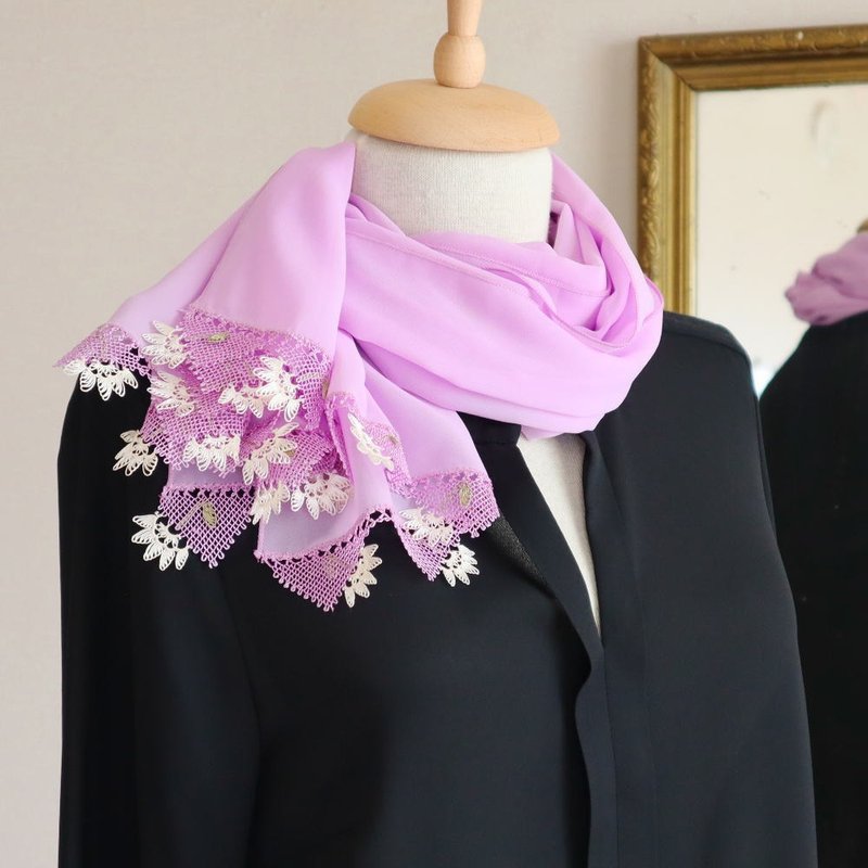 PREMIUM蕾丝雪纺披肩【花园】薰衣草紫 - 丝巾 - 其他人造纤维 紫色