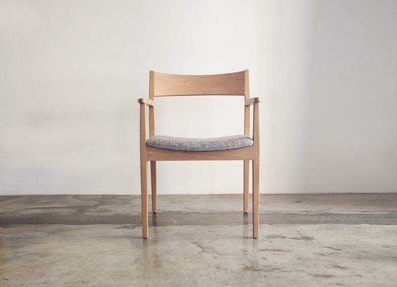 好好搭实木餐椅 / 白橡 / 有扶手 - 椅子/沙发 - 木头 咖啡色