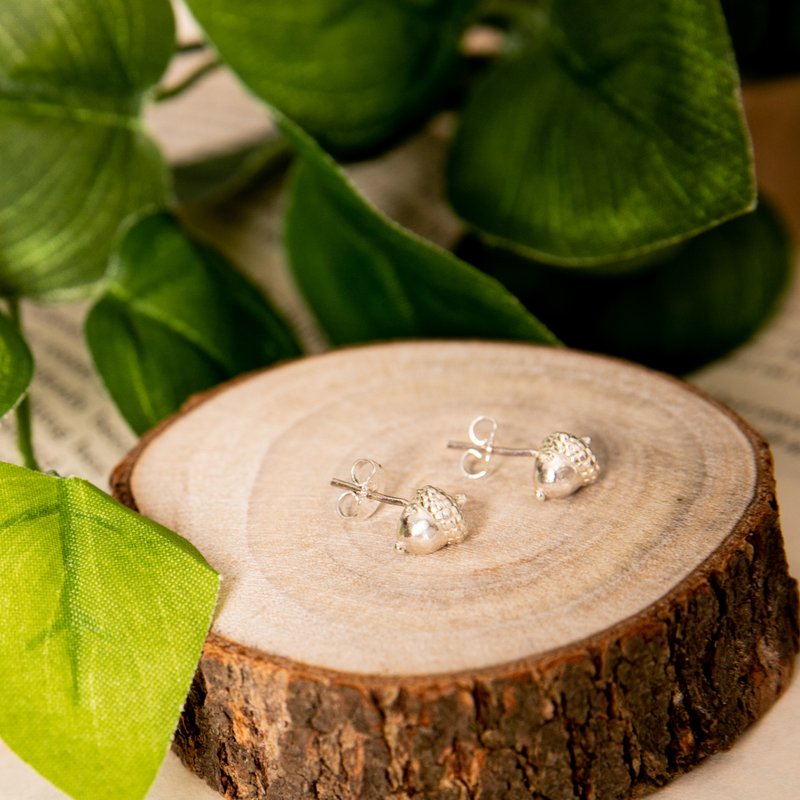 Sliver Earrings - 橡果耳针 - 耳环/耳夹 - 纯银 银色