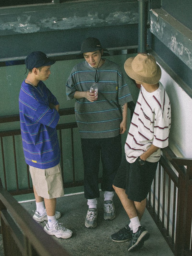 DAKYAM 日系撞色条纹重磅宽松短袖TEE恤 情侣 - 男装上衣/T 恤 - 棉．麻 