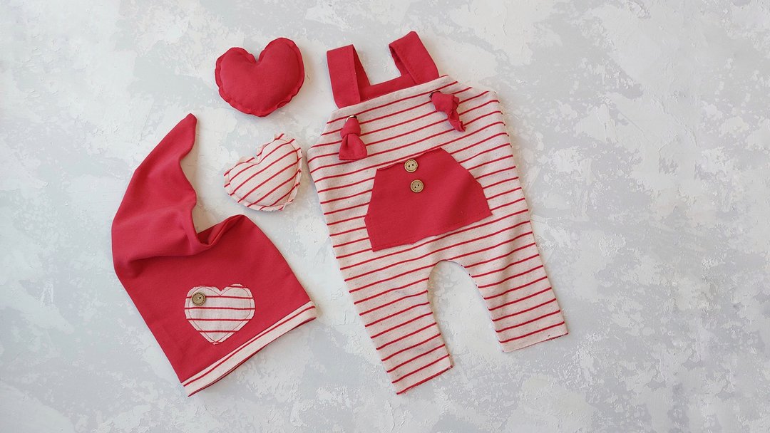Newborn Boy Outfit-  jumpsuit and hat, first valentines day, newbo - 婴儿饰品 - 其他材质 红色