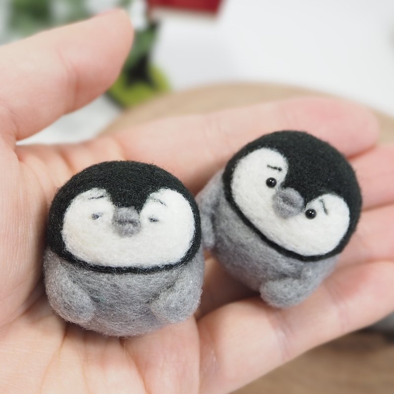 眉毛企鹅小鸡-细眼或宽眼-羊毛毡 - 玩偶/公仔 - 棉．麻 灰色