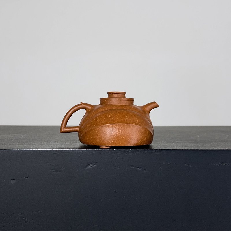 佳意壶 降坡泥 160cc 慕古式壶型 泥料透气性佳 造型别致 线条 - 茶具/茶杯 - 陶 灰色