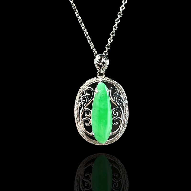 冰种正阳绿翡翠福瓜项链 18K金钻石 | 天然缅甸玉翡翠A货 | 送礼 - 项链 - 玉石 绿色