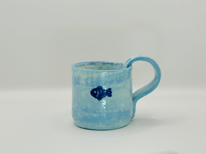 一口shot杯 鱼儿鱼儿水中游 - 酒杯/酒器 - 陶 蓝色