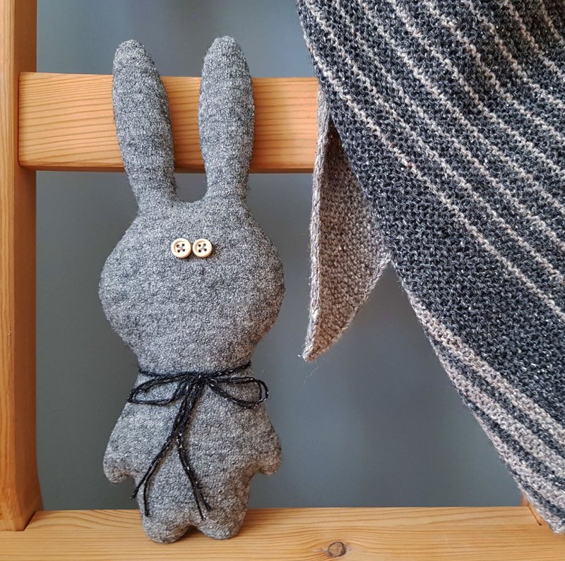 Stuffed Rabbit PDF sewing pattern rag doll tutorial in English Digital download - 手工艺教程/工具书 - 其他材质 