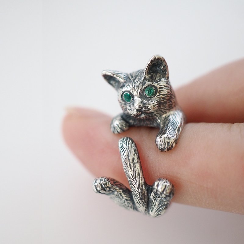环绕手指的猫形戒指，绿色，祖母绿眼睛 - 戒指 - 纯银 银色