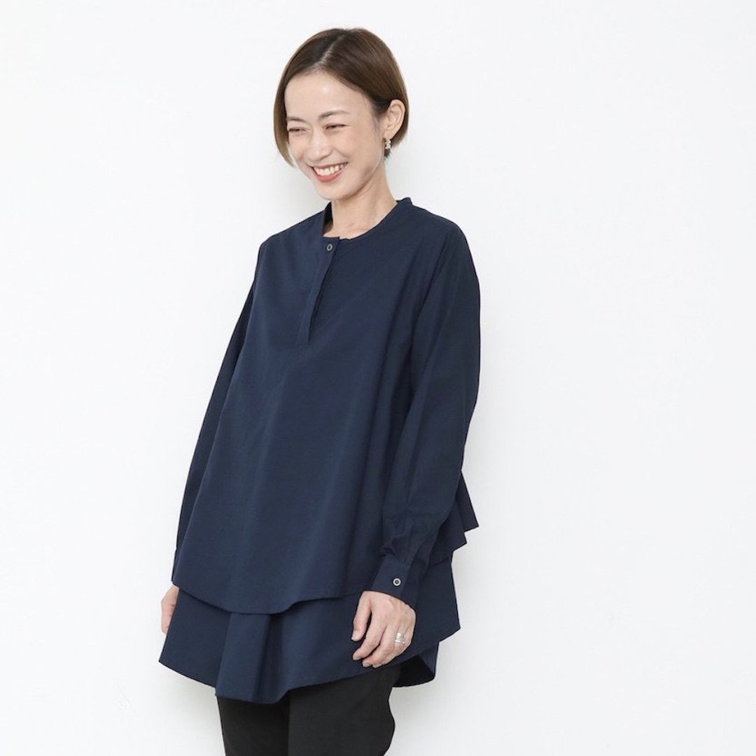 OMAKE.jp 层次下摆上衣KasaneBlouse 深蓝 - 女装上衣 - 棉 蓝色