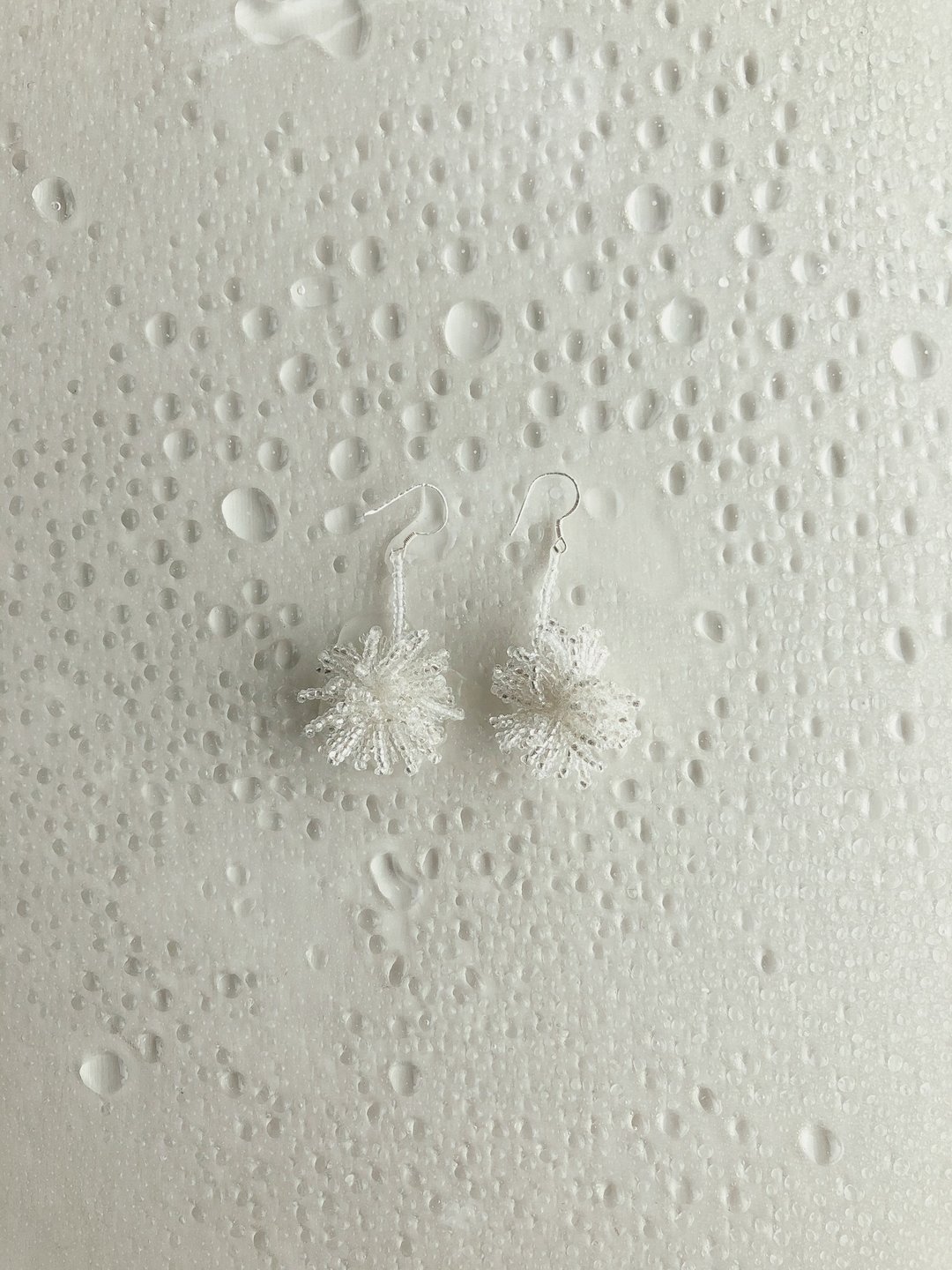绽放的烟花联名耳环 - 耳环/耳夹 - 纯银 白色