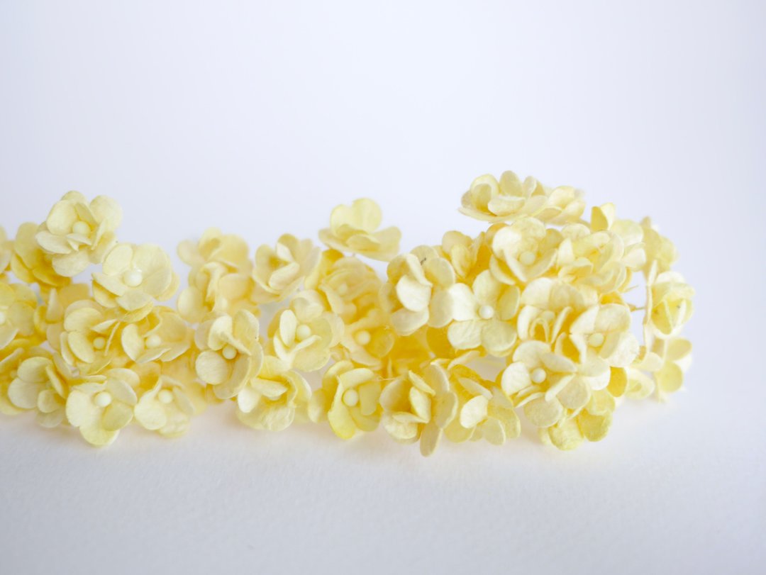 paper flower, supplies, 100 pcs. Canadian anemone, size 1.5 cm., yellow color - 其他 - 纸 黄色