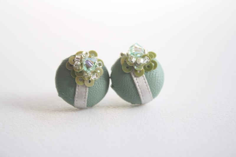 kurumi - 耳环/耳夹 - 其他材质 绿色