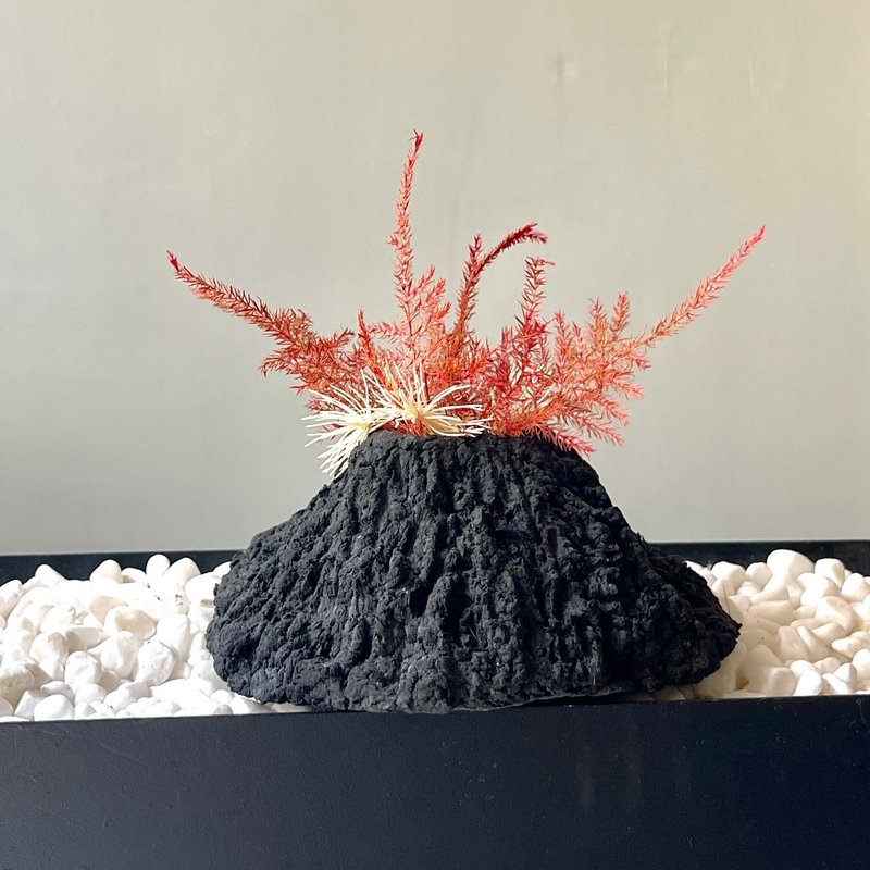 情绪的火山 - 摆饰 - 纸 黑色