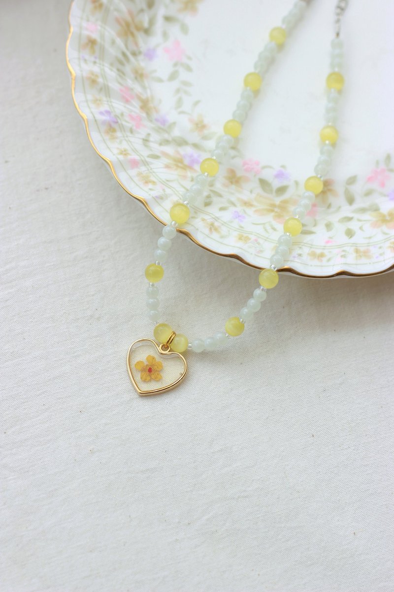 Yellow floral necklace - 项链 - 植物．花 黄色