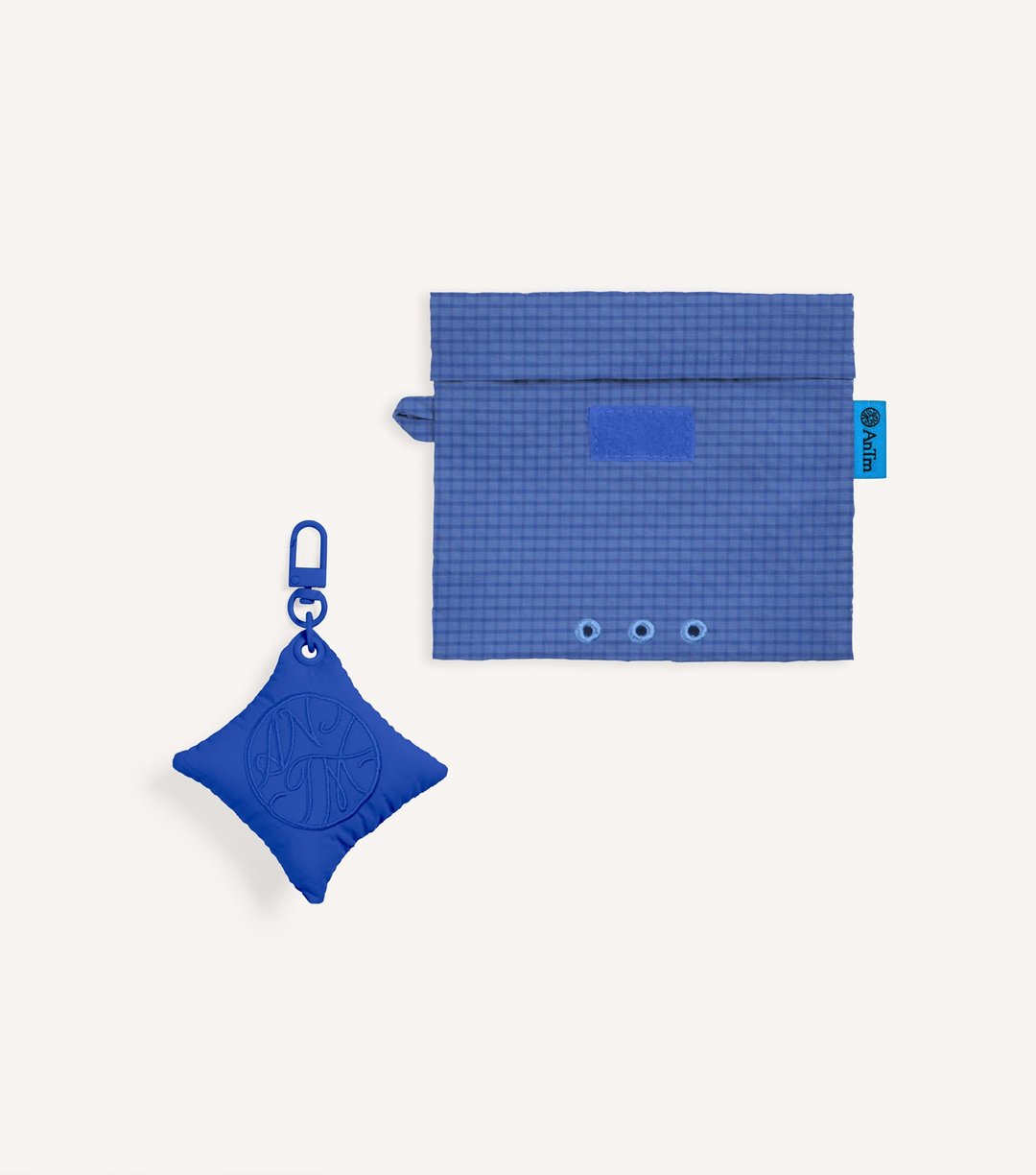 格纹青花蓝前口袋 Pocket & Pillow - Checkered Cobalt - 手提包/手提袋 - 尼龙 
