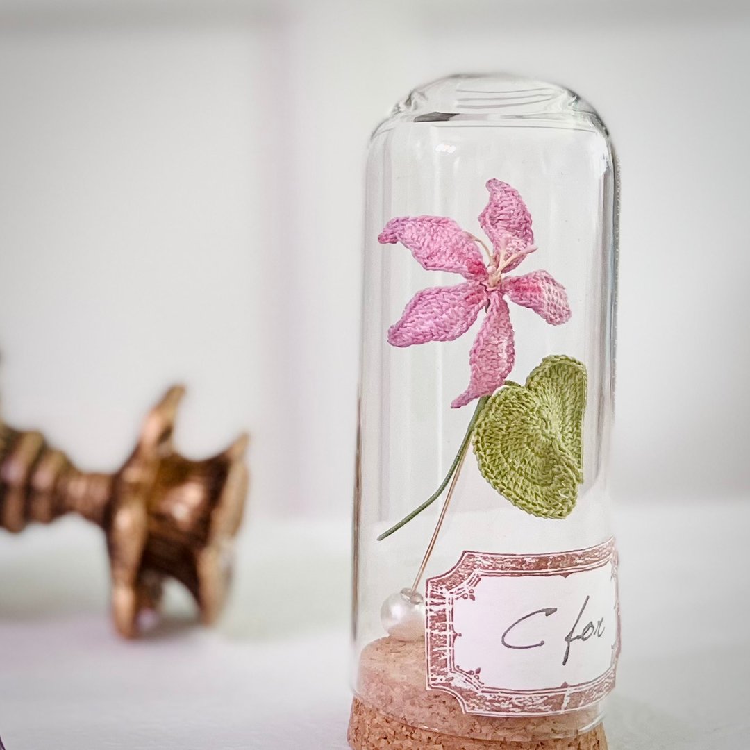 洋紫荆 • Bauhinia 钩花编织微钩织 胸针襟花 瓶中花 摆设 装饰 - 胸针 - 棉 紫色