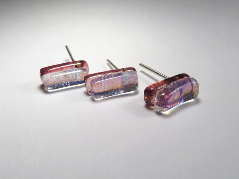 耀眼琉璃耳环 / DP10 - 耳环/耳夹 - 玻璃 紫色