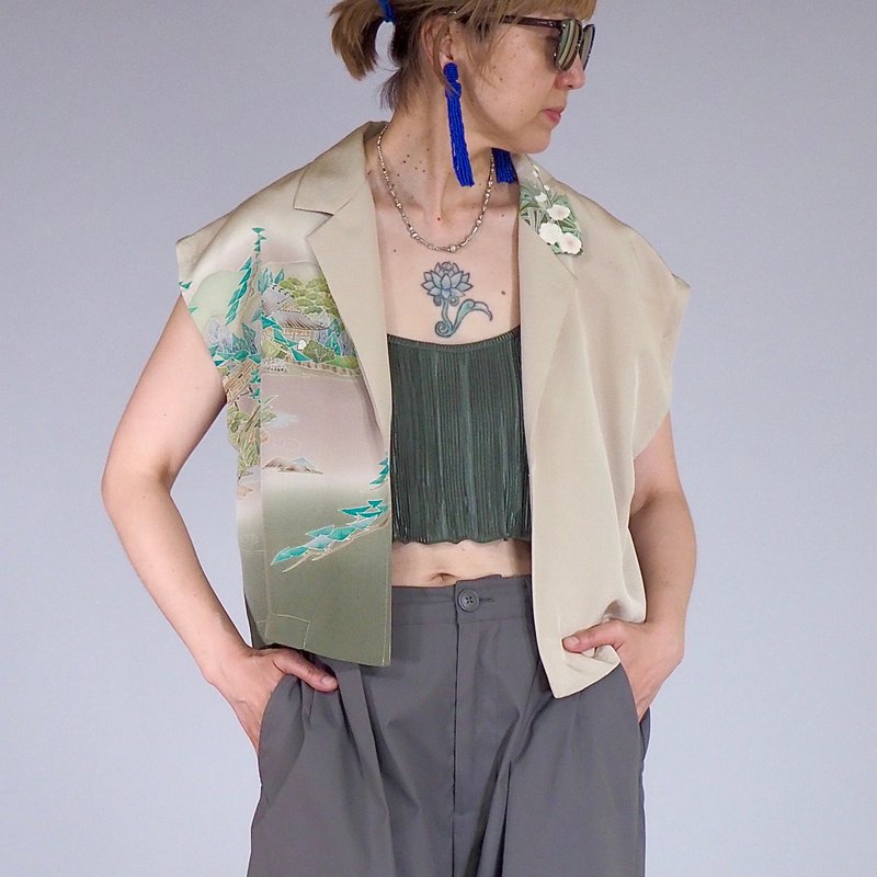 【日本制】 法式袖短款上衣、吉祥图案、丝绸和服翻版 - 女装休闲/机能外套 - 丝．绢 