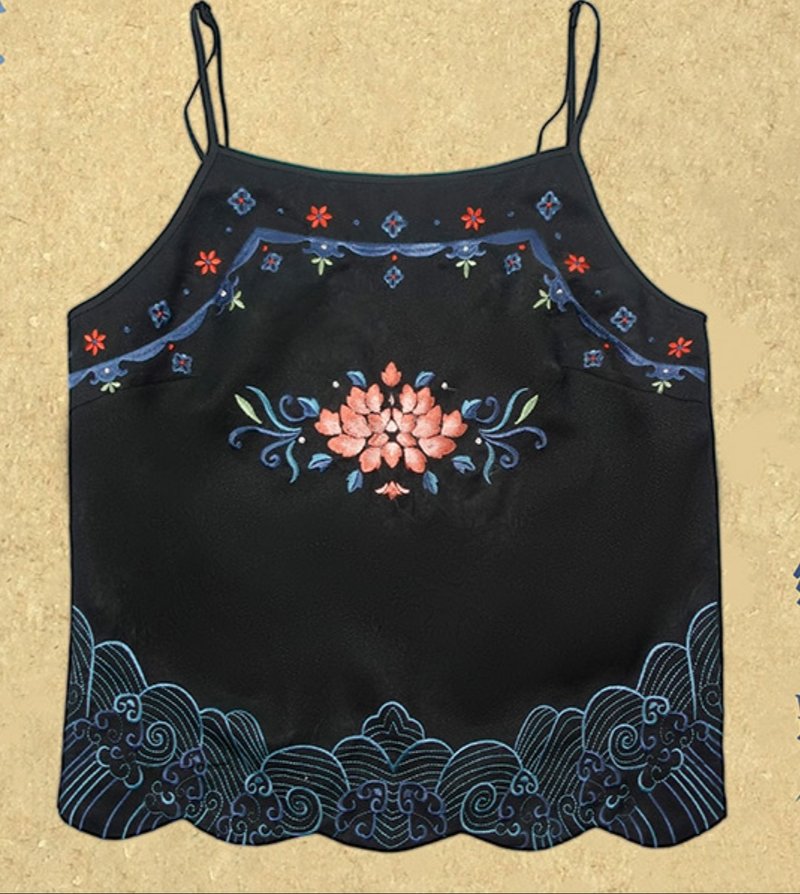 花赠 新中式复古香云纱 刺绣如意头吊带背心 - 女装背心 - 丝．绢 黑色
