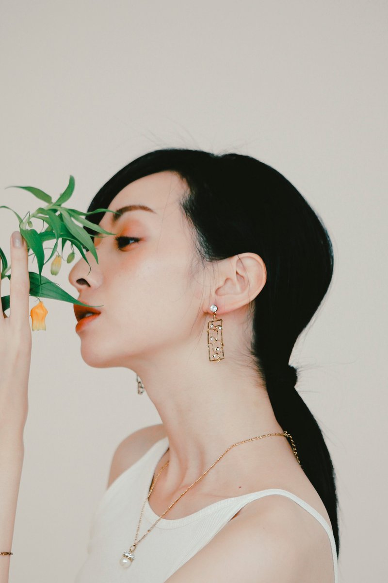 COR-DATE / 窗花耳环 - 耳环/耳夹 - 其他材质 金色