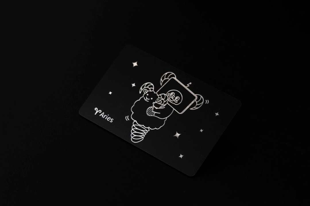 【星座系列】牡羊座碰卡(赠钥匙圈) - 数码小物 - 塑料 黑色