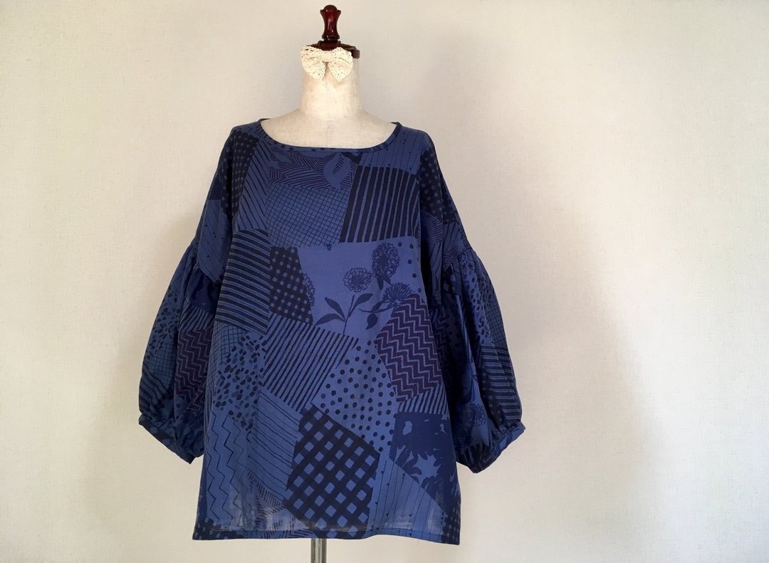 Gather Sleeve Blouse * Random Patchwork Pattern * Double Gauze * Indigo Blue - 女装上衣 - 棉 蓝色