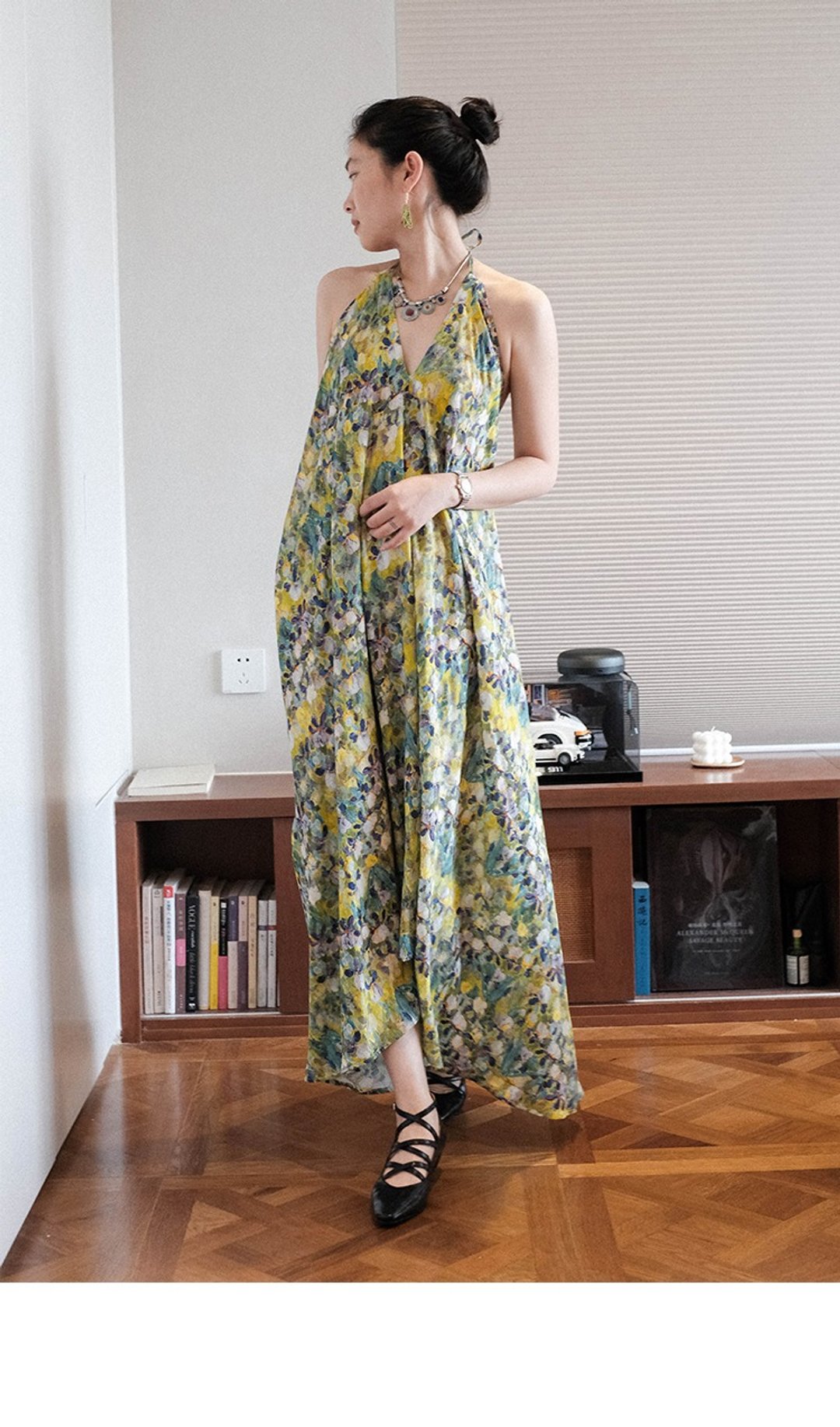 法式 露背印花吊带深V领连衣裙洋装 - 洋装/连衣裙 - 其他材质 