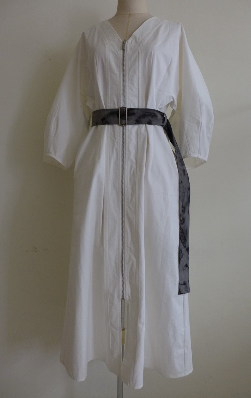 铁锈染腰带打折洋装 - 洋装/连衣裙 - 棉．麻 