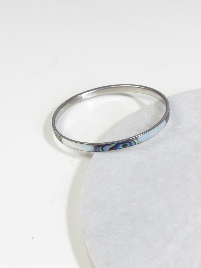 Vintage Mother Of Pearl 925 Sterling Silver Bangle - 手链/手环 - 纯银 银色