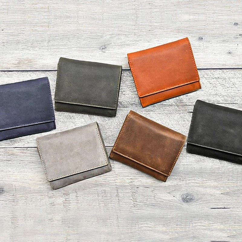 【定制刻字】Folio短皮夹 日本栃木 真皮 日本设计 母亲节 松绿色 - 皮夹/钱包 - 真皮 绿色