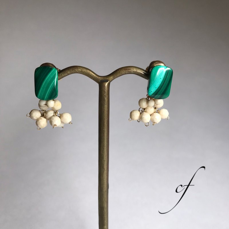 孔雀石和河石 - 耳环/耳夹 - 石头 绿色