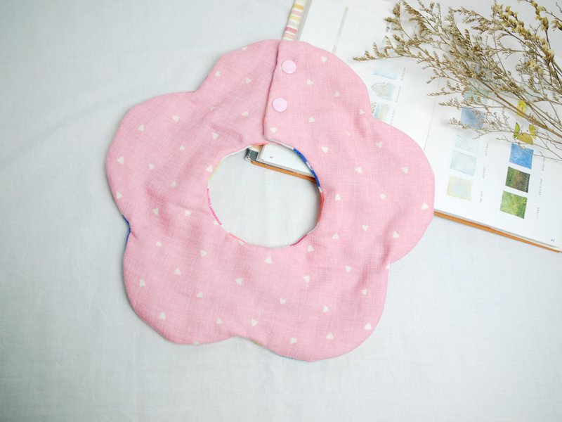 Hello baby系列。云兜│八重纱口水巾  围兜:::粉红三角形 - 围嘴/口水巾 - 其他材质 粉红色