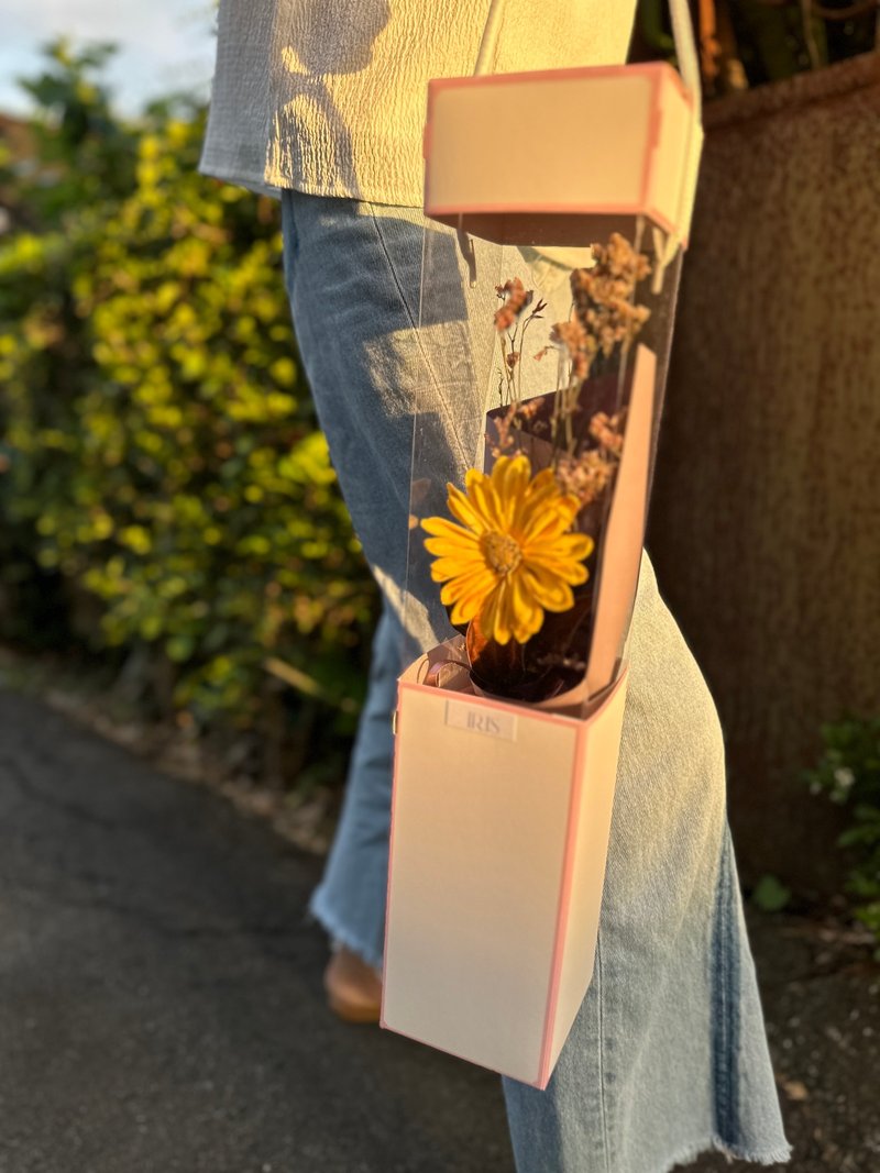 毕业花礼/毕业礼物/交换礼物 - 干燥花/捧花 - 植物．花 黄色