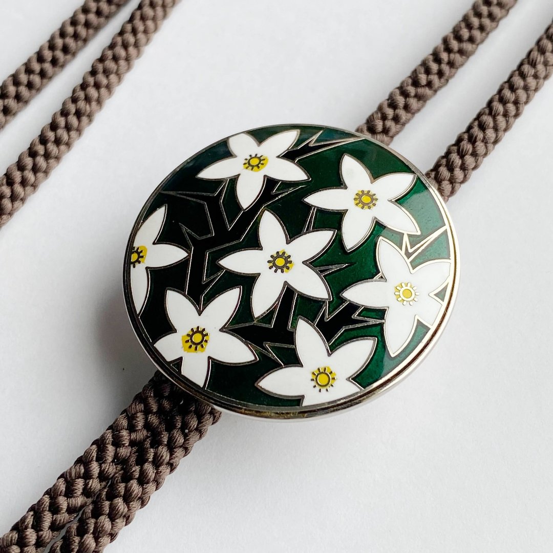 Triangle Green Cloisonne ware loop tie Red copper metal cloisonne - 领带/领带夹 - 其他材质 绿色