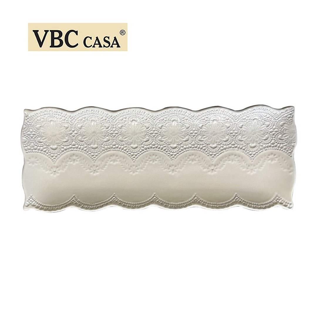 意大利VBC casa手工浮雕蕾丝系列34x13cm长盘(米白色) - 盘子/餐盘/盘架 - 陶 白色