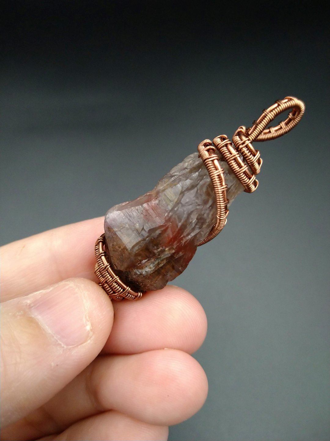 **极光23原矿 / 能量共振** 水晶 矿石吊坠 项链 金属编织 - 项链 - 玉石 红色