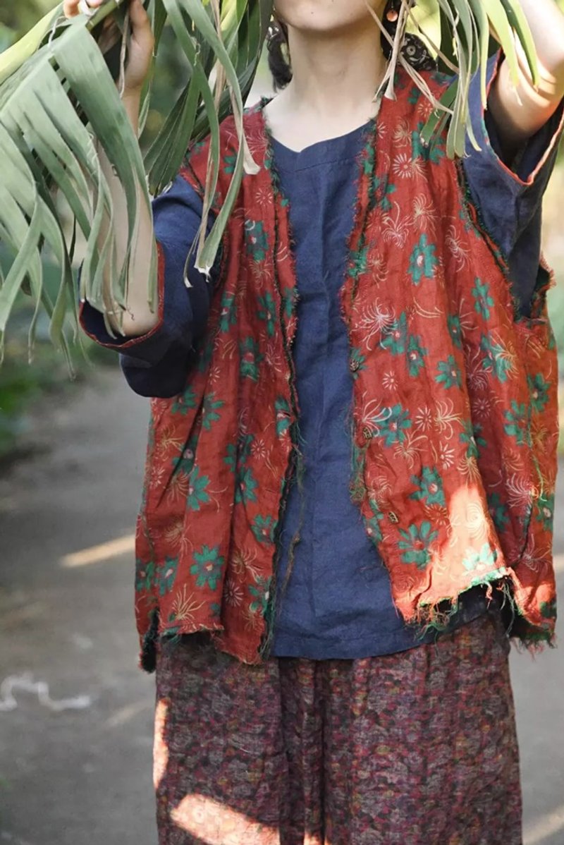 红绿花 双层亚麻寬鬆背心 女士复古坎肩 - 女装背心 - 棉．麻 多色